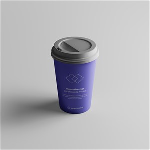紫色带盖的一次性咖啡杯贴图样机