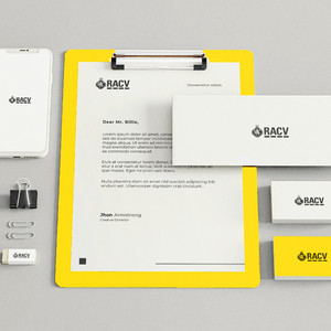 黃色極簡企業vi信封名片貼圖樣機
