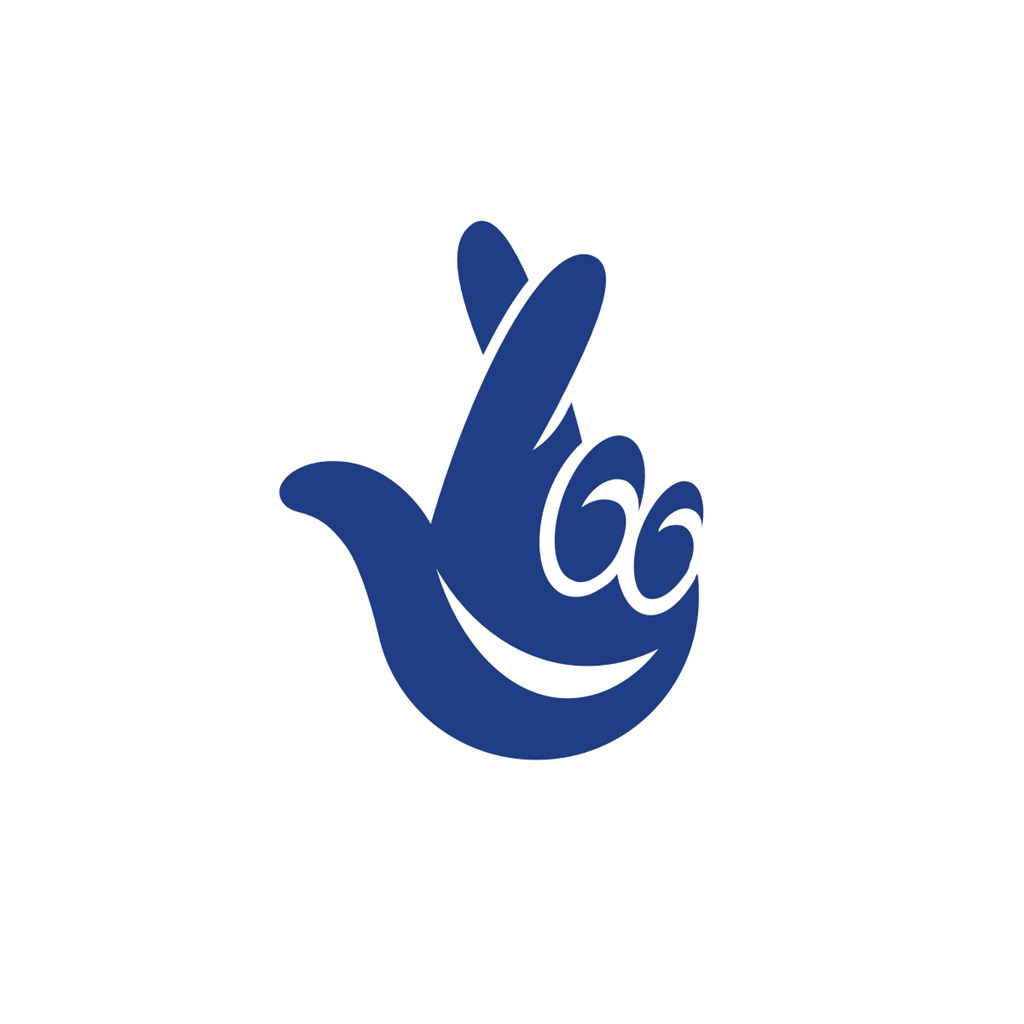 手指笑脸设计传媒logo