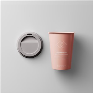 杯盖和杯子分开的一次性咖啡杯贴图样机
