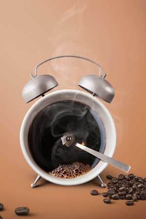 创意咖啡闹钟美食广告海报模板