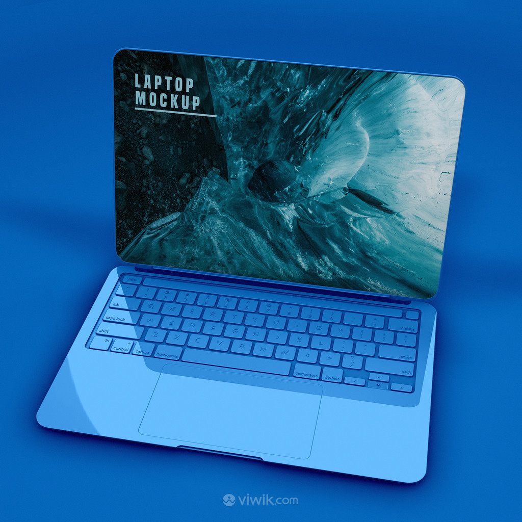 蓝色背景打开的笔记本电脑贴图样机