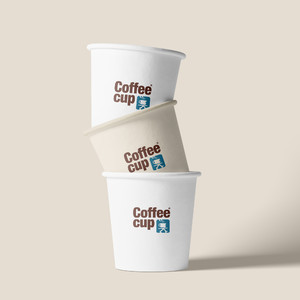 3个叠在一起的一次性水杯咖啡杯贴图样机