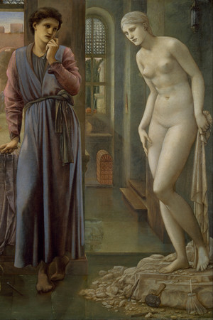 站在裸体雕塑旁的女人人物油画图片