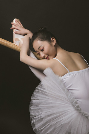 芭蕾舞基本功女生照片清纯美女图片