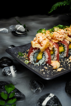 日式料理寿司美食摄影图片