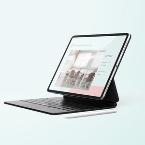 带键盘的平板电脑iPad展示贴图样机