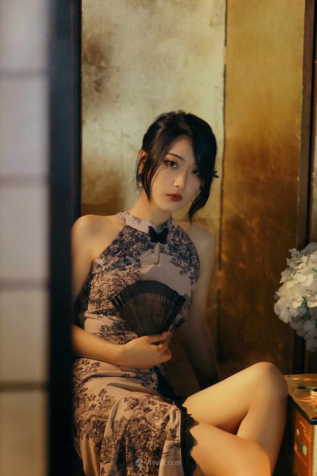 新中式旗袍美女个人私房照写真图片