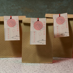 日式餐饮品牌牛皮纸包装袋外卖包装贴图样机