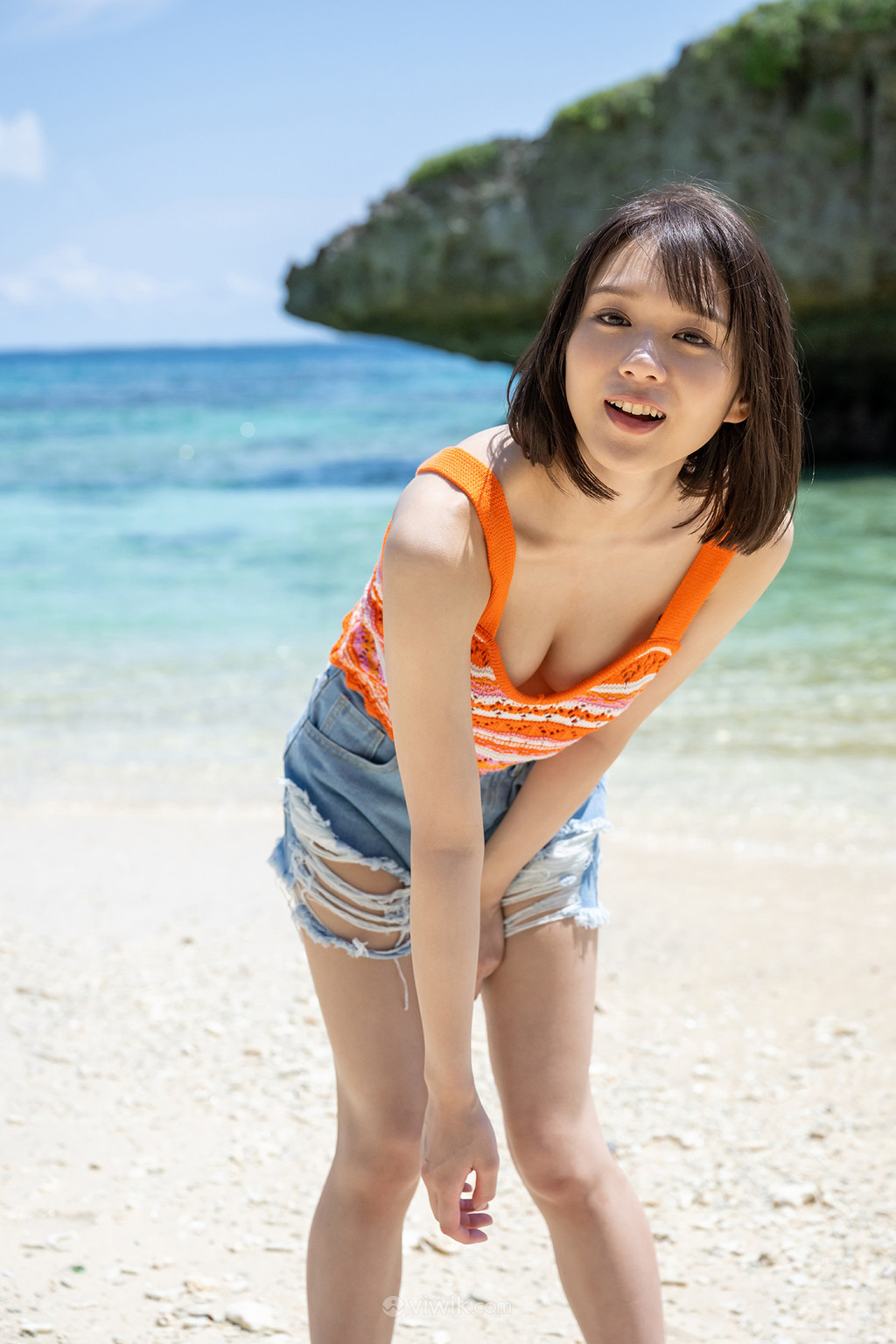 沙滩性感mm写真日本美女图片