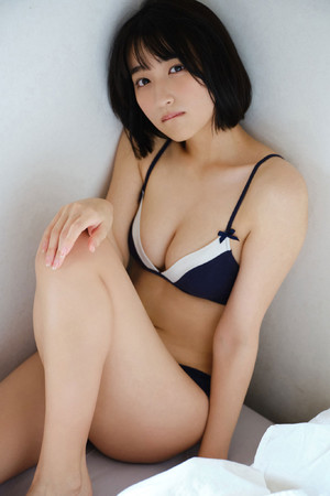 日本无码内衣美女性感写真图片