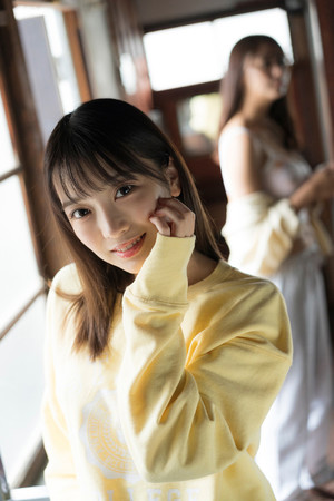 日本性感美女写真可爱女生头像图片